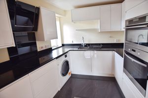 Kitchen- click for photo gallery